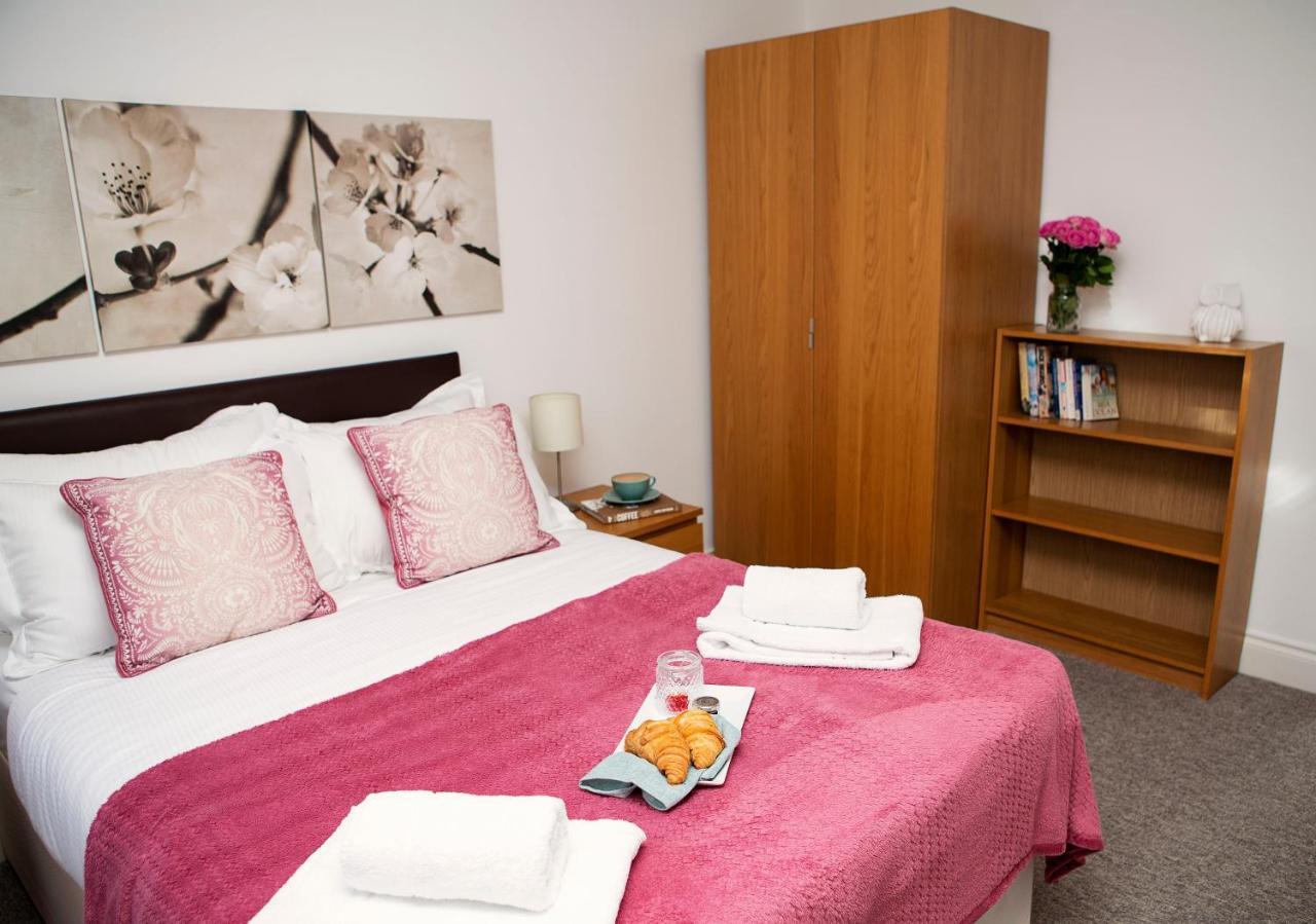 Apt 2, Trafalgar Square 2Nd Floor By Indigo Flats Londen Buitenkant foto